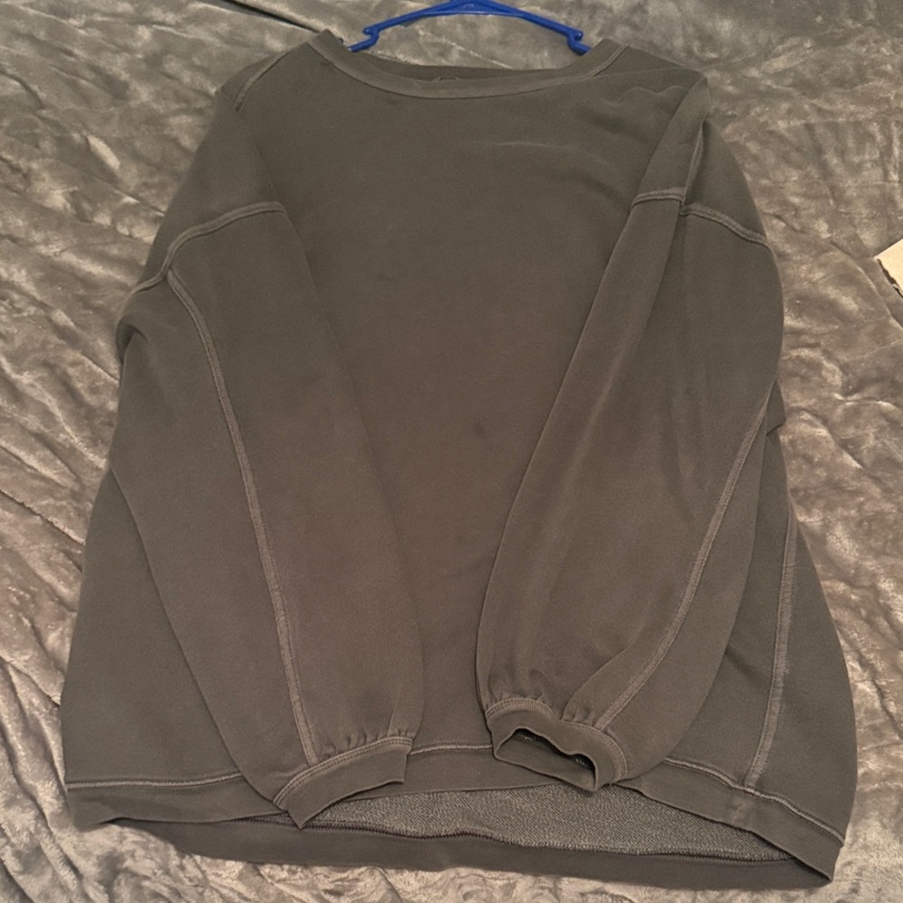 Women’s medium aerie oversized grey crewneck